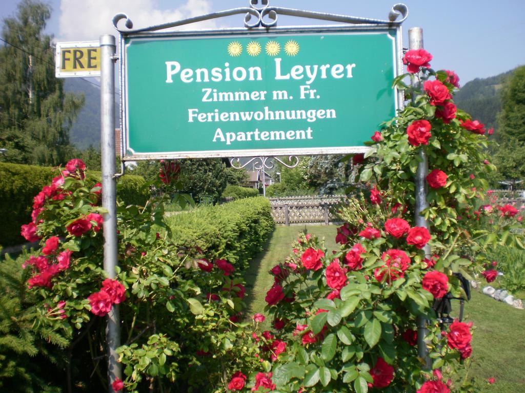 Pension Leyrer Kotschach-Mauthen Exteriör bild